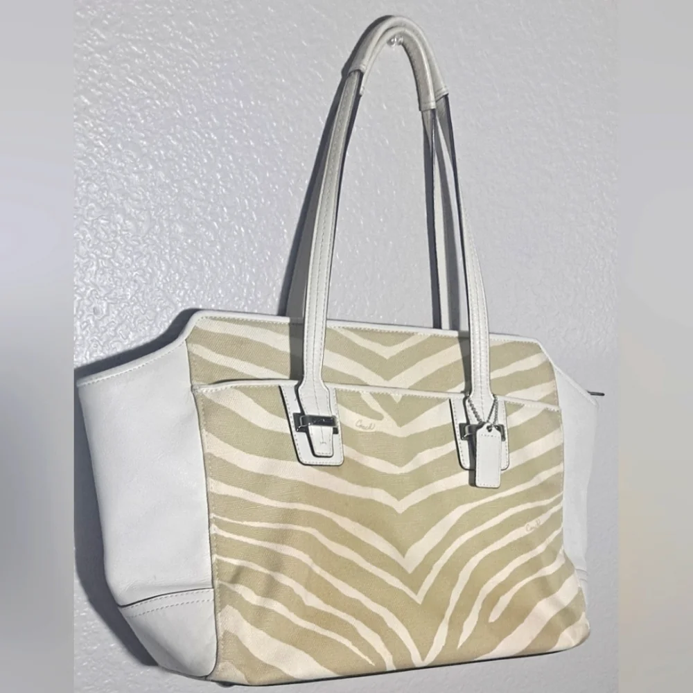Coach White Tan Zebra Purse - Picture 10 of 16